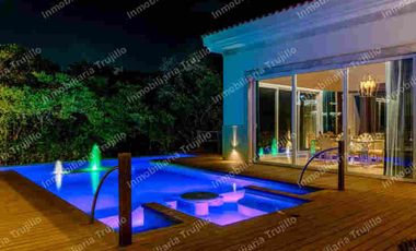 VENDO RESIDENCIA AMUEBLADA FRACCIONAMIENTO PRIVADO, CON VIGILANCIA Y MARINA