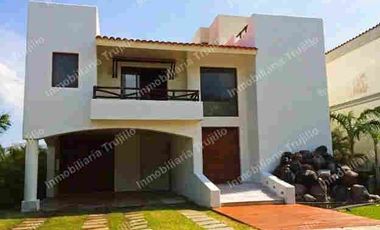 VENDO RESIDENCIA DE LUJO CON PANELES SOLARES EN EL FRACCIONAMIENTO EL DORADO