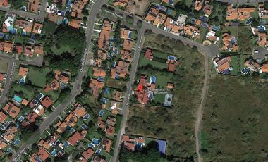 VENDO PRECIOSA CASA EN EXCLUSIVO FRACCIONAMIENTO EN LOMAS DE COCOYOC