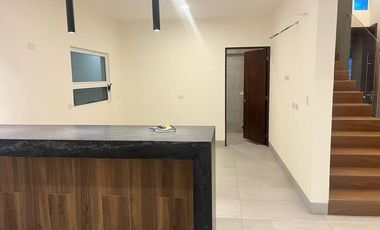 EN VENTA EN FRACCIONAMIENTO PRIVADAS DE TEOCALTICHE