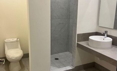 EN VENTA EN FRACCIONAMIENTO PRIVADAS DE TEOCALTICHE