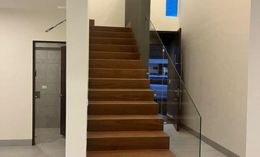 EN VENTA EN FRACCIONAMIENTO PRIVADAS DE TEOCALTICHE