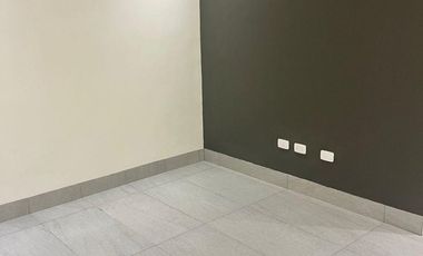 EN VENTA EN FRACCIONAMIENTO PRIVADAS DE TEOCALTICHE