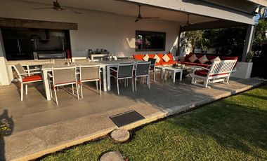 CASA PRIVADA AL SUR DE CUERNAVACA, MOR. EN COLINAS DE SANTA FE