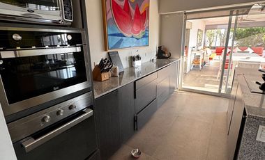 CASA PRIVADA AL SUR DE CUERNAVACA, MOR. EN COLINAS DE SANTA FE