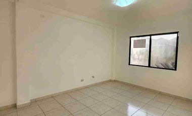 AMPLIA CASA EN VENTA CIUDAD CELESTE - ETAPA LA DORADA