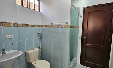 AMPLIA CASA EN VENTA CIUDAD CELESTE - ETAPA LA DORADA