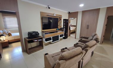 Venta Casa en Guayaquil Tenis Vía Samborondón Full Amoblada - C365