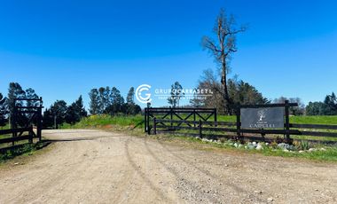 PARCELA EN LOTEO ALTOS DE CAIPULLI