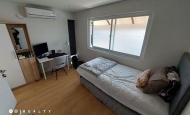 RUMAH INDUSTRIAL DI CIGADUNG DAGO BANDUNG Desain Unik dan Lokasi Strategis