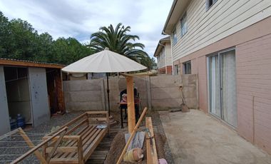 Casa en centro de Olmué