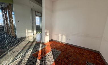 SE RENTA OFICINA TORRE NATYVO ANGELOPOLIS PISO 23 523 M2