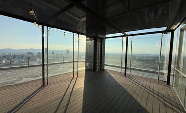 SE RENTA OFICINA TORRE NATYVO ANGELOPOLIS PISO 23 523 M2