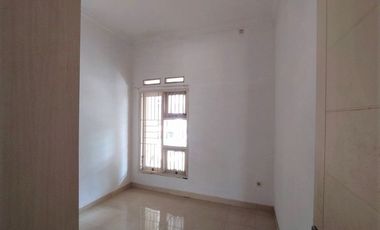 RUMAH MURAH DEPOK DALAM CLUSTER DI TANAH BARU DEKAT TOL KUKUSAN DAN STASIUN DEPOK BARU