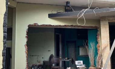 2 Shophouses near Senggigi, suitable for pearl and souvenir shops