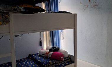 Jual Rumah Dengan Kolam Renang Private 2 Lantai