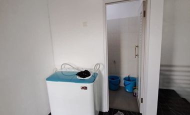 Jual Rumah Dengan Kolam Renang Private 2 Lantai