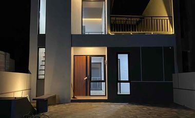 Rumah Siap Huni 2 Lantai