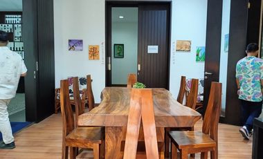 Rumah ex kantor Pluit luas 1.328 m, parkiran luas, rapi