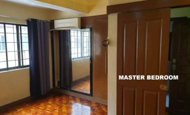 3-Storey Townhouse with Attic and 2-Car Garage FOR SALE in San Antonio Makati