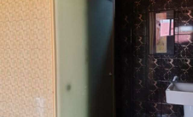 3-Storey Townhouse with Attic and 2-Car Garage FOR SALE in San Antonio Makati