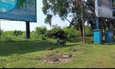 Disewakan Kavling Boulevard. Lokasi hadap jalan utama. ramai.