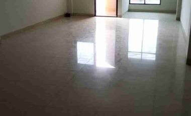 jual RUKO 3,5 lantai siap pakai di pinggir jln Kartini