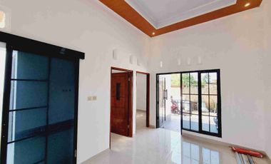 Rumah Cantik 2Lt Gress di Lingkungan Nyaman Boyolali