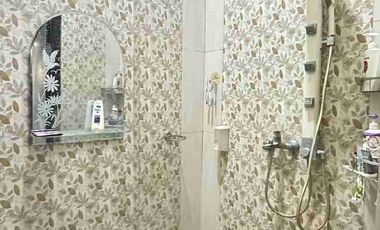 RUMAH MEWAH 2 LANTAI DAN KOST EKLUSIF DALAM KOTA DI MUJA MUJU UMBULHARJO JOGJA DEKAT BALE KOTA