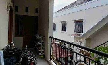 RUMAH MEWAH 2 LANTAI DAN KOST EKLUSIF DALAM KOTA DI MUJA MUJU UMBULHARJO JOGJA DEKAT BALE KOTA