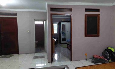 RUMAH SIAP HUNI DI ULUJAMI PESANGGRAHAN JAKARTA SELATAN