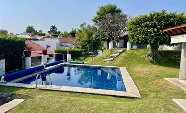 CASA en CONDOMINIO, AL SUR DE CUERNAVACA, MOR. EN COLINAS DE SANTA FE