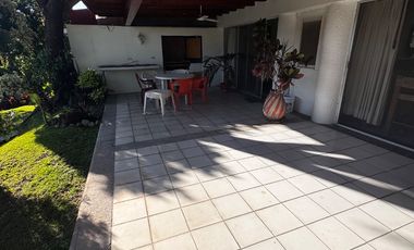Casa en condominio en Colinas de Santa Fe, al sur de Cuernavaca, Mor.