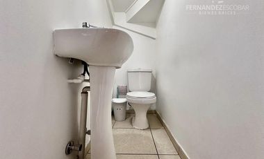 LOS ANDES - ARRIENDA CASA AMOBLADA 5D 4B 2E - VISTA CORDILLERA