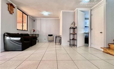 LOS ANDES - ARRIENDA CASA AMOBLADA 5D 4B 2E - VISTA CORDILLERA