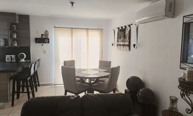 Bonita Casa en Venta Col Brianzzas Sec Monreale, Escobedo