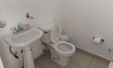 Bonita Casa en Venta Col Brianzzas Sec Monreale, Escobedo