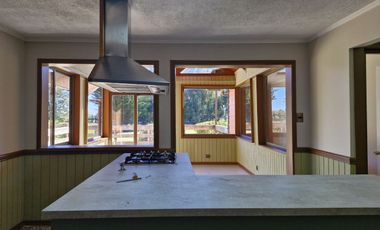 FABULOSA CASA, PRADERAS DEL SUR, PUERTO VARAS