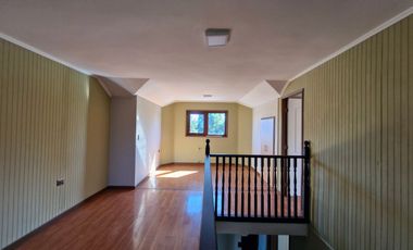 FABULOSA CASA, PRADERAS DEL SUR, PUERTO VARAS