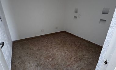 Casa en condominio en Colinas de Santa Fe, al sur de Cuernavaca, Mor.