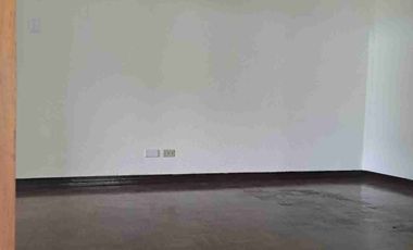 Urdesa Central  alquilo Departamento planta Baja