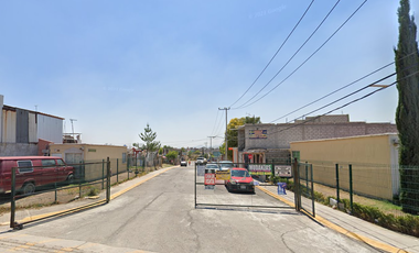 CASA DE RECUPERACIÓN BANCARIA EN CALLE LAS BETUNIAS, FRACC. ARBOLADA LOS SAUCES, ZUMPANGO, EDO MEX. ¡NO SE ACEPTAN CRÉDITOS!