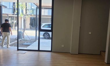 SEWA RUMAH BARU DI AMEGA WESTPARC-MENGANTI -SURABAYA BARAT