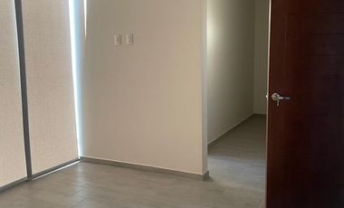 RENTO CASA NUEVA EN MADELEINE RESIDENCIAL PACHUCA