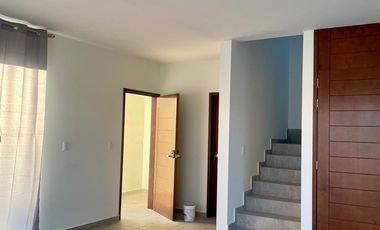 RENTO CASA NUEVA EN MADELEINE RESIDENCIAL PACHUCA