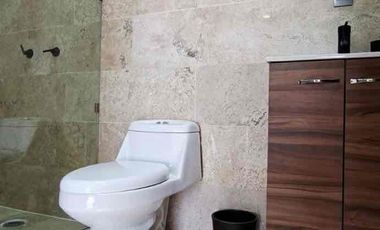 Casa en venta dentro de privada con alberca excelente ubicación sobre el blvd Belisario Domínguez