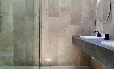 Casa en venta dentro de privada con alberca excelente ubicación sobre el blvd Belisario Domínguez