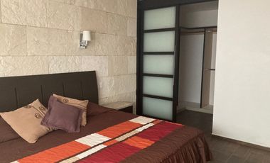 REAL DE JURIQUILLA DEPARTAMENTO EN PLANTA BAJA AMUEBLADO EN PRIVADA CON ALBERCA 2 RECAMARAS 2 BAÑOS 2 ESTACIONAMIENTOS