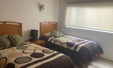 REAL DE JURIQUILLA DEPARTAMENTO EN PLANTA BAJA AMUEBLADO EN PRIVADA CON ALBERCA 2 RECAMARAS 2 BAÑOS 2 ESTACIONAMIENTOS