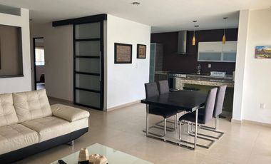 REAL DE JURIQUILLA DEPARTAMENTO EN PLANTA BAJA AMUEBLADO EN PRIVADA CON ALBERCA 2 RECAMARAS 2 BAÑOS 2 ESTACIONAMIENTOS